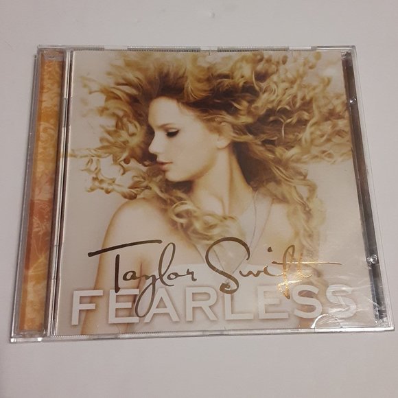 Taylor Swift Fearless CD 2008 and Just For You DVD - Picture 2 of 12